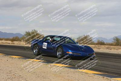 media/Jan-26-2025-SCCA SD (Sun) [[bcf61ed115]]/4-Women Novice/Session 2 (Turn 7 Inside)/